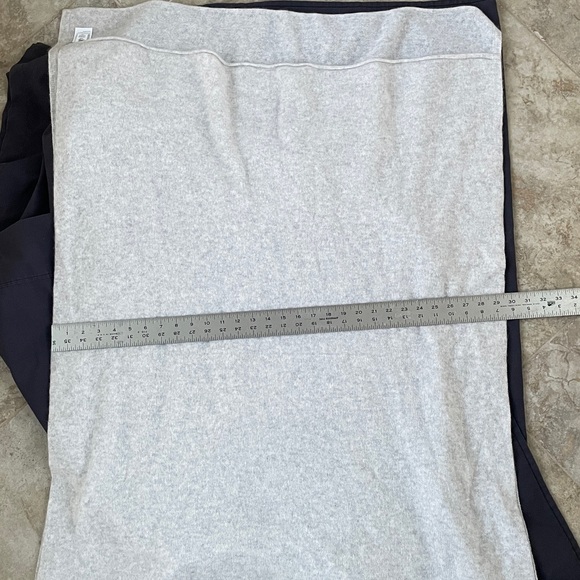 J. Crew Light Gray Oversized Cashmere Scarf - Picture 4 of 6